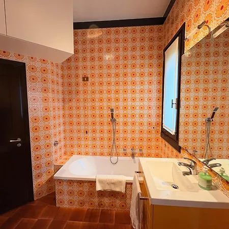 Hébergement de vacances Oasi Lesia - La Casa Sul Con Privata E Piscina Vista Lesa